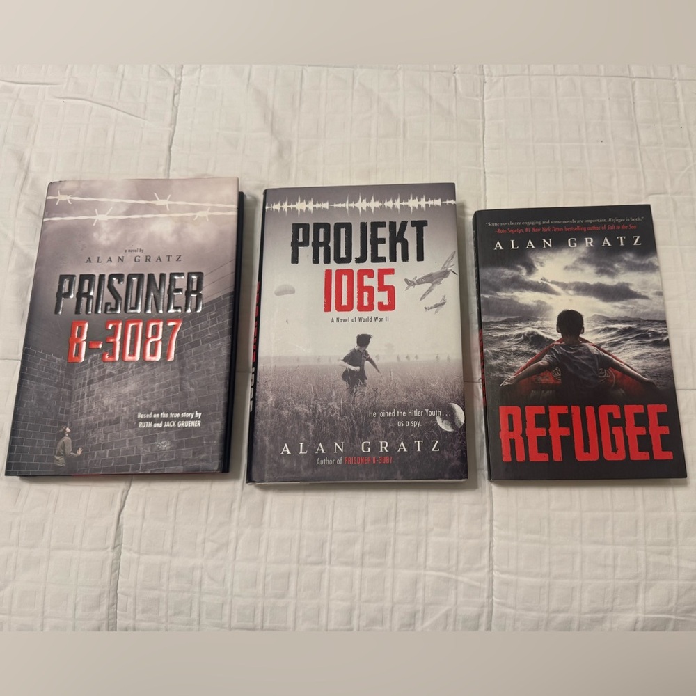 Alan Gratz Book Set - Prisoner B-3087, Projekt 1065, Refugee